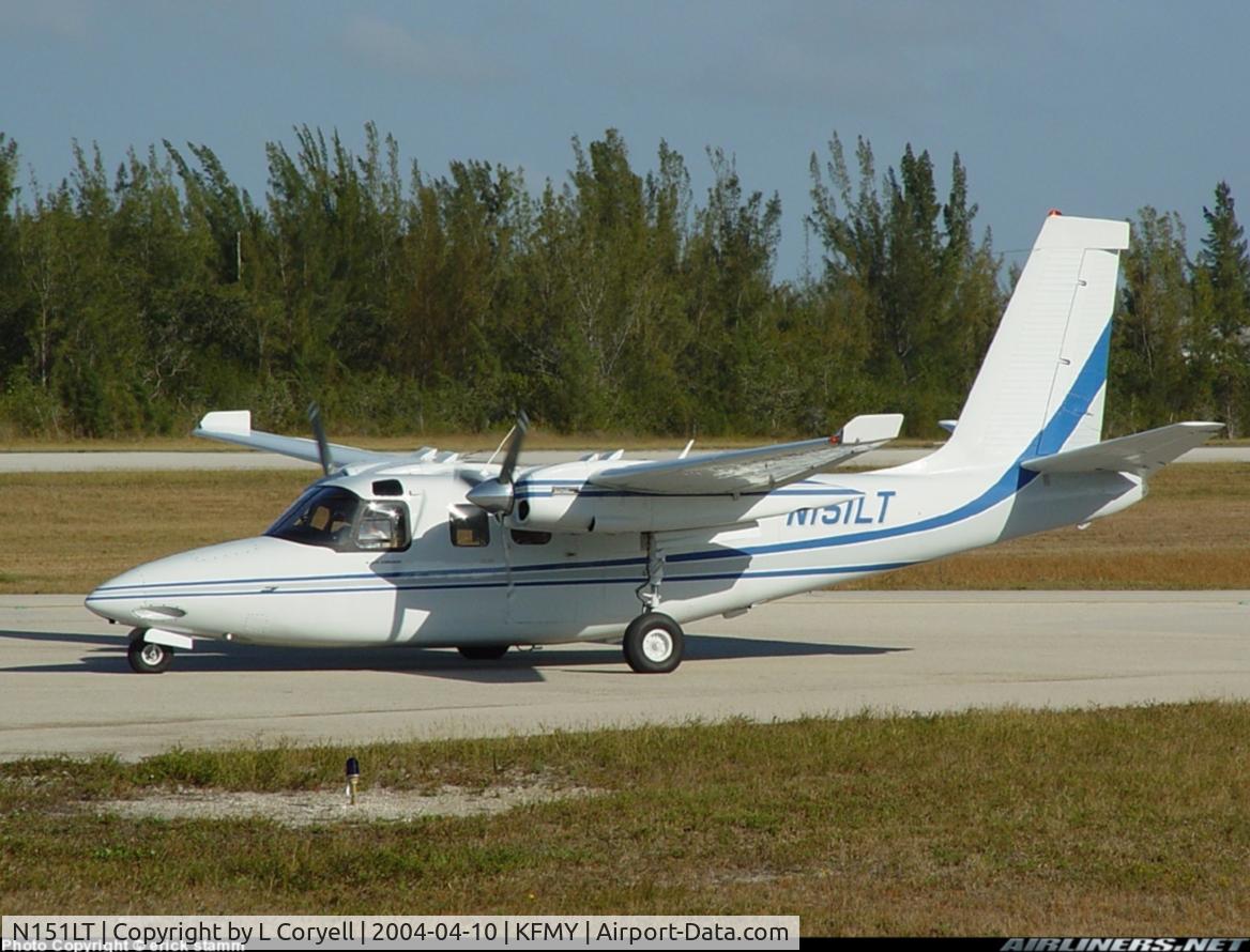 N151LT, 1963 Aero Commander 500-B C/N 1316-125, Landing in Ft Myers