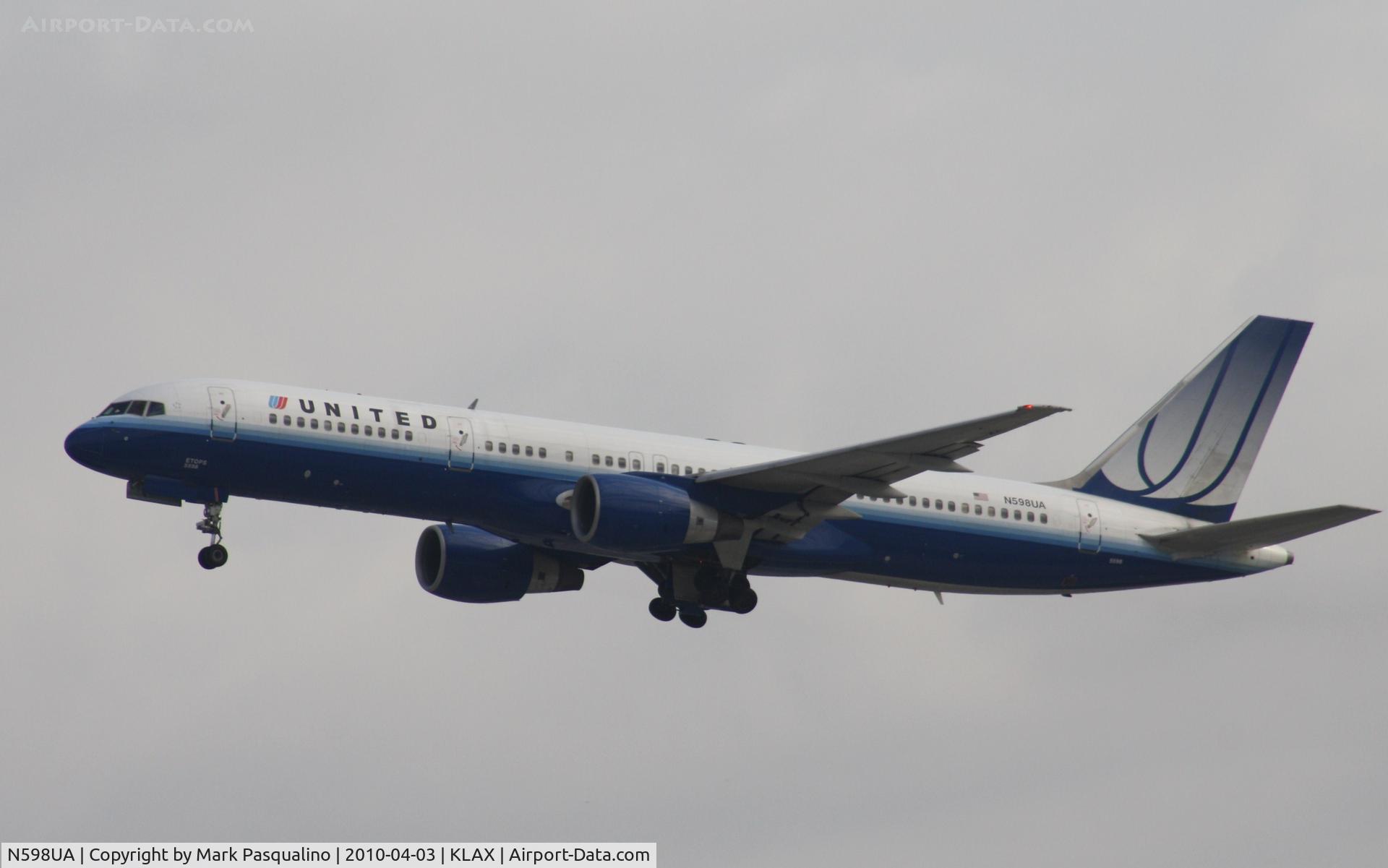 N598UA, 1999 Boeing 757-222 C/N 28751, Boeing 757-200