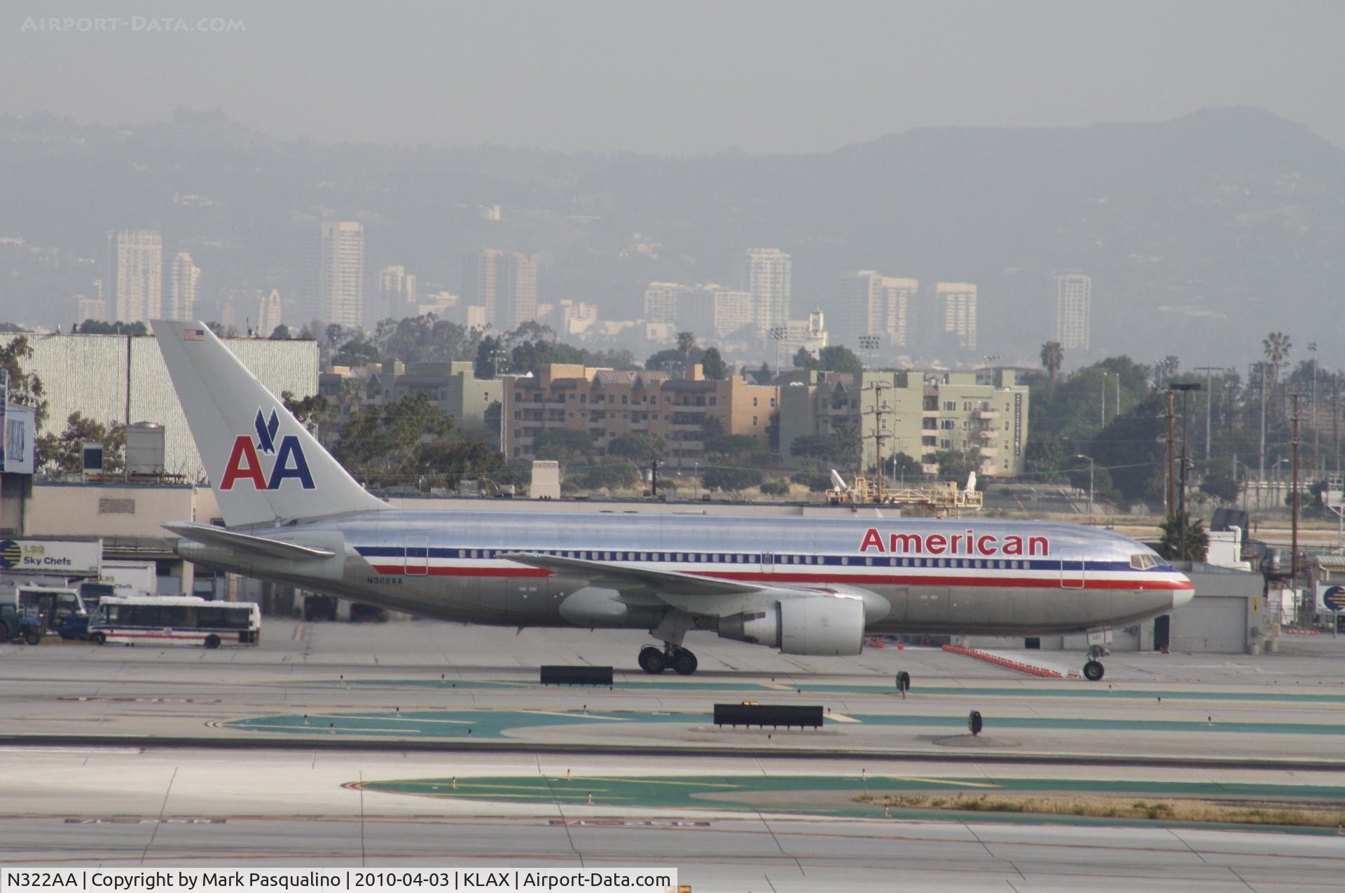 N322AA, 1986 Boeing 767-223 C/N 22323, Boeing 767-200
