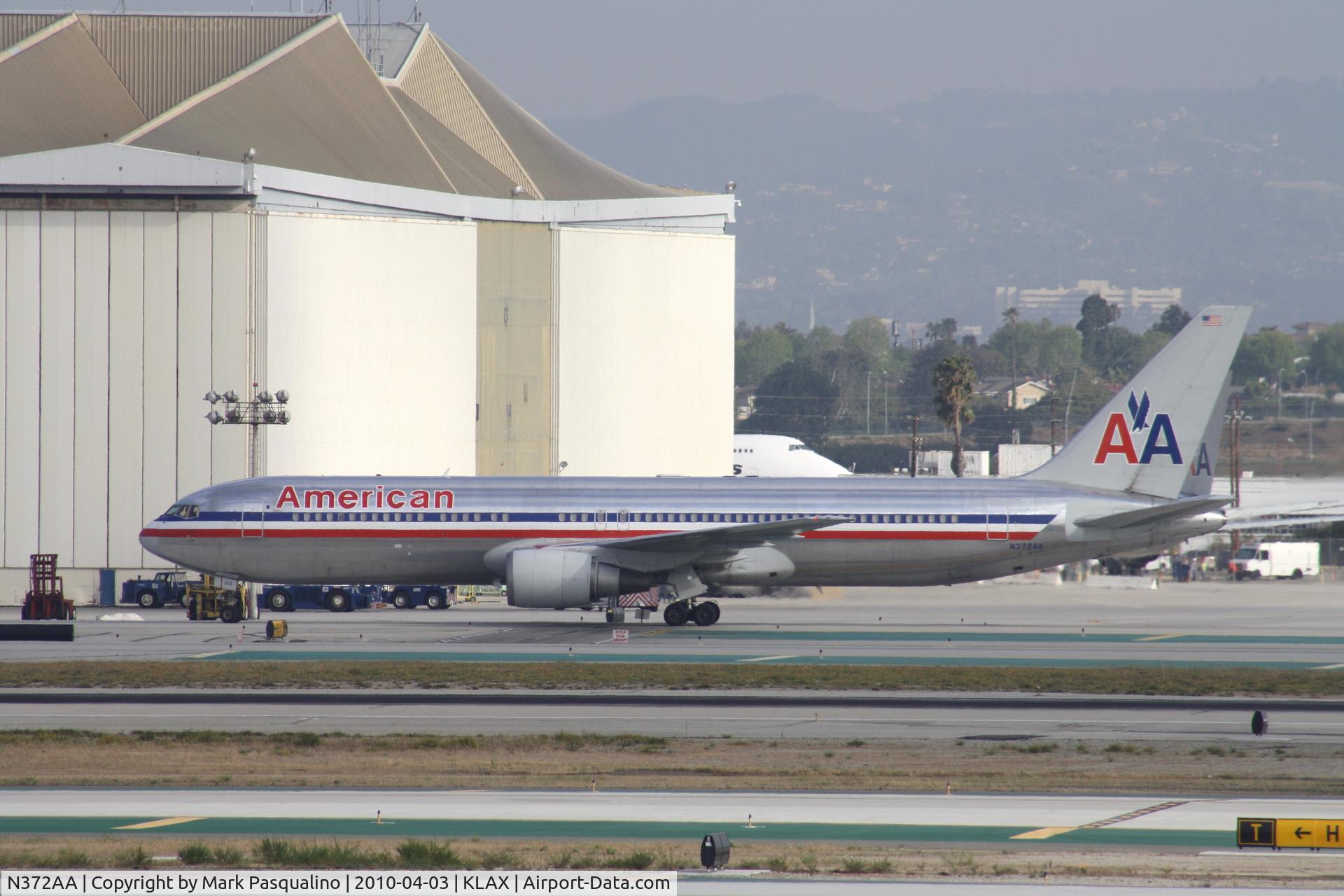 N372AA, 1992 Boeing 767-323 C/N 25199, Boeing 767-300