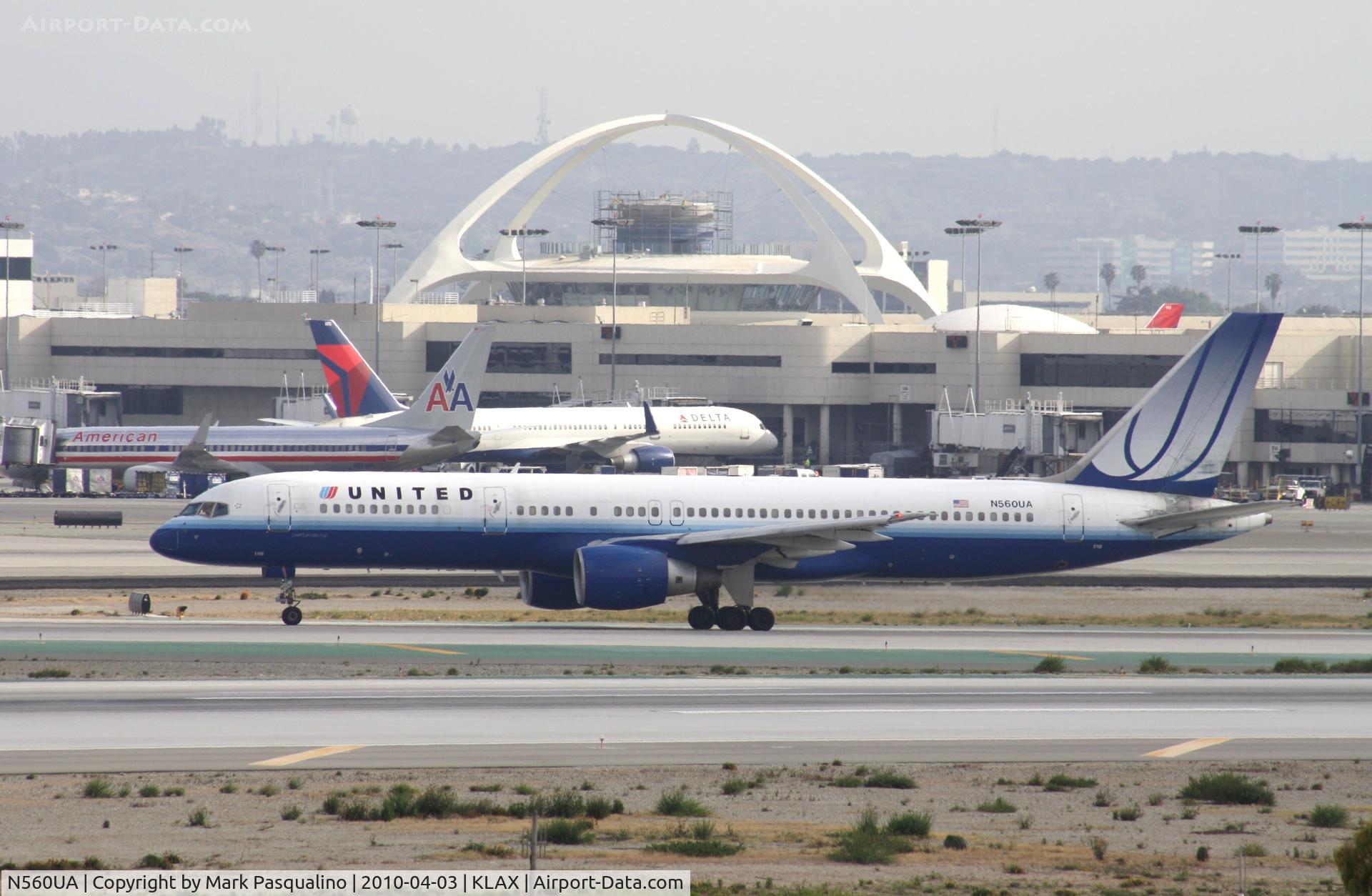 N560UA, 1992 Boeing 757-222 C/N 26660, Boeing 757-200