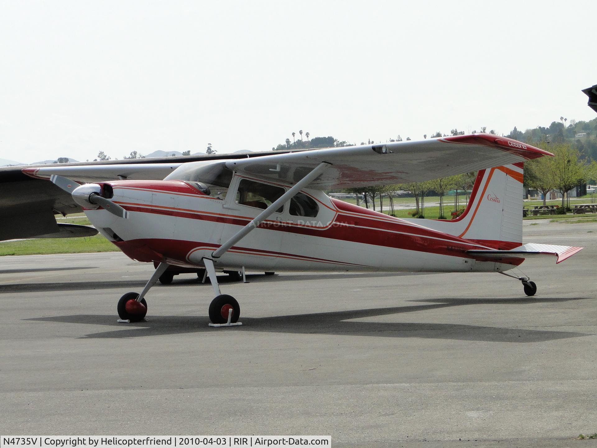 N4735V, 1953 Cessna 180 C/N 30599, Parked by N103NA