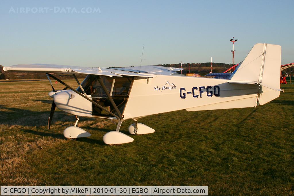 G-CFGO, 2008 Skyranger Swift 912S(1) C/N BMAA/HB/574, Visitor to Icicle 2010.