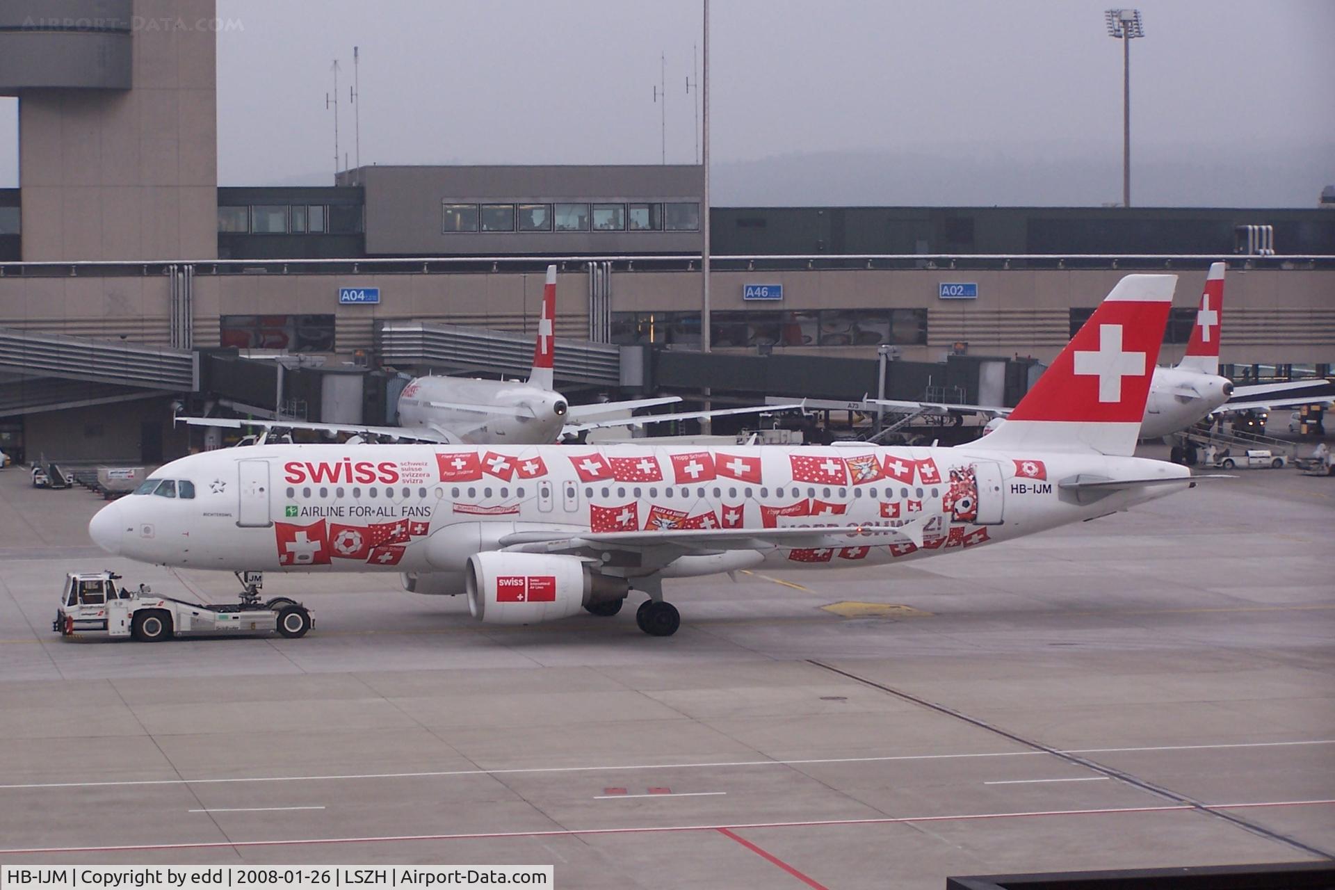 HB-IJM, 1996 Airbus A320-214 C/N 635, football wk 2008