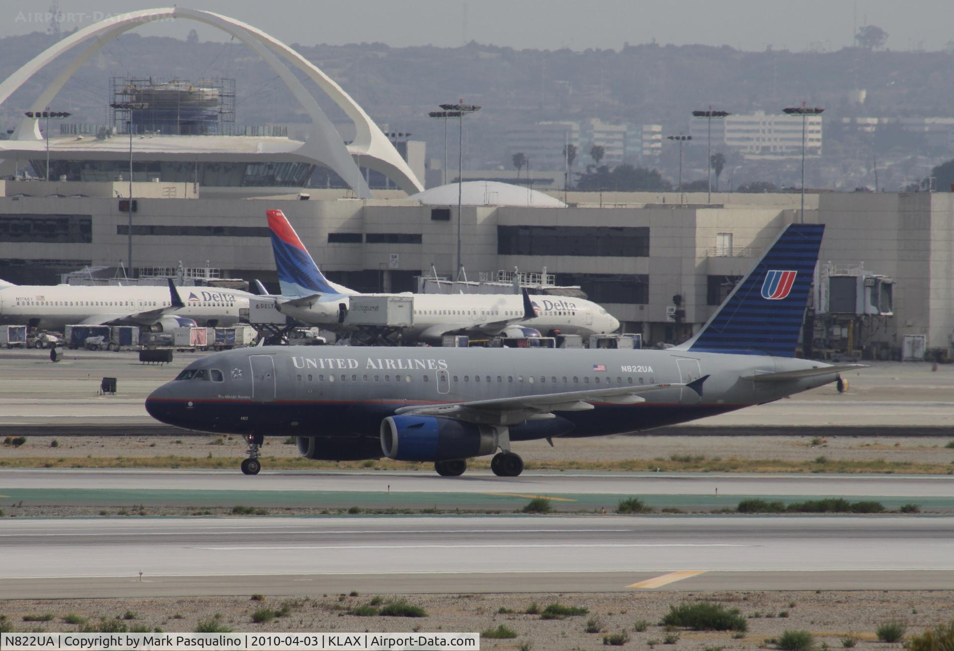 N822UA, 1998 Airbus A319-131 C/N 948, Airbus A319