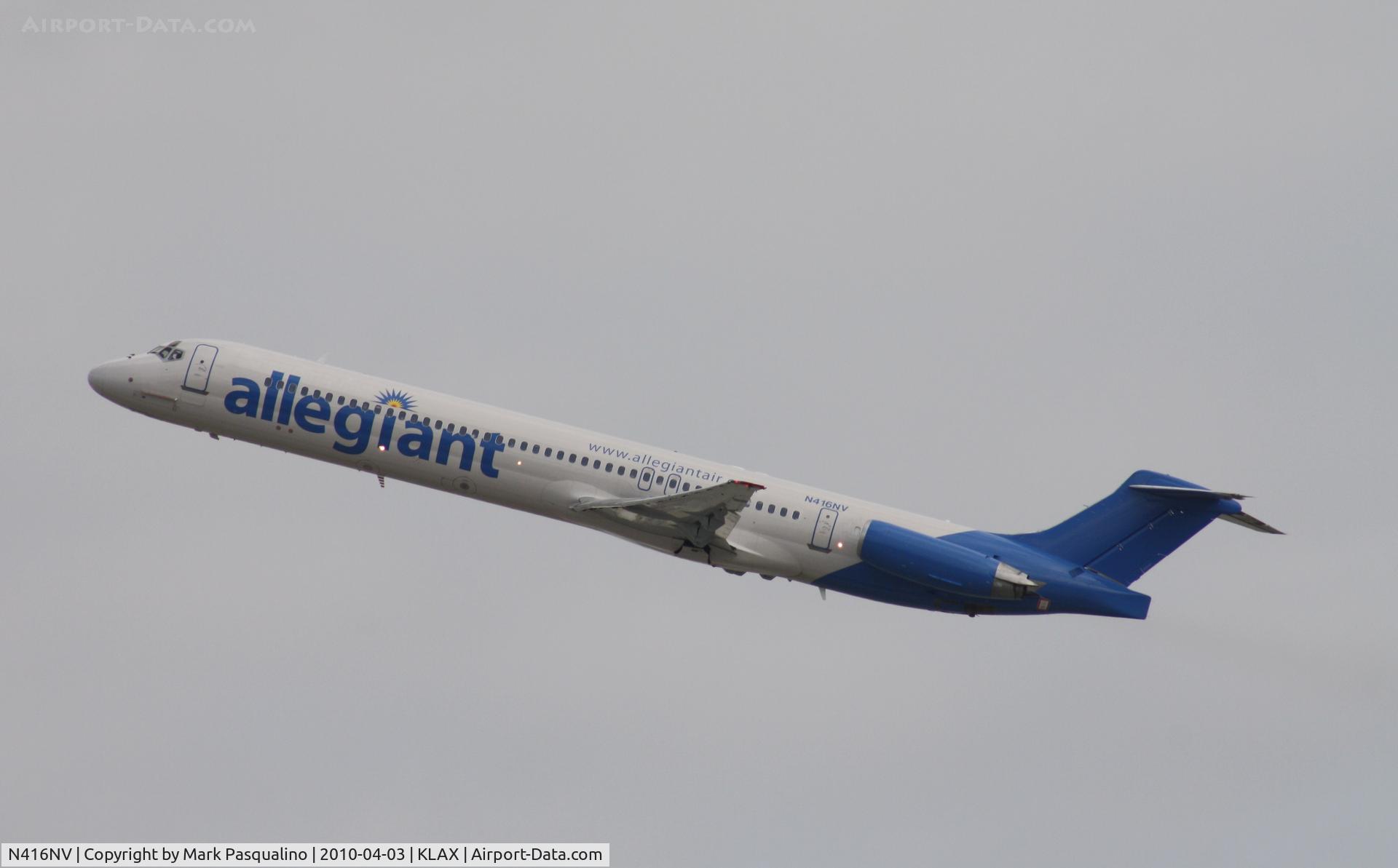 N416NV, 1987 McDonnell Douglas MD-83 (DC-9-83) C/N 49555, MD-82