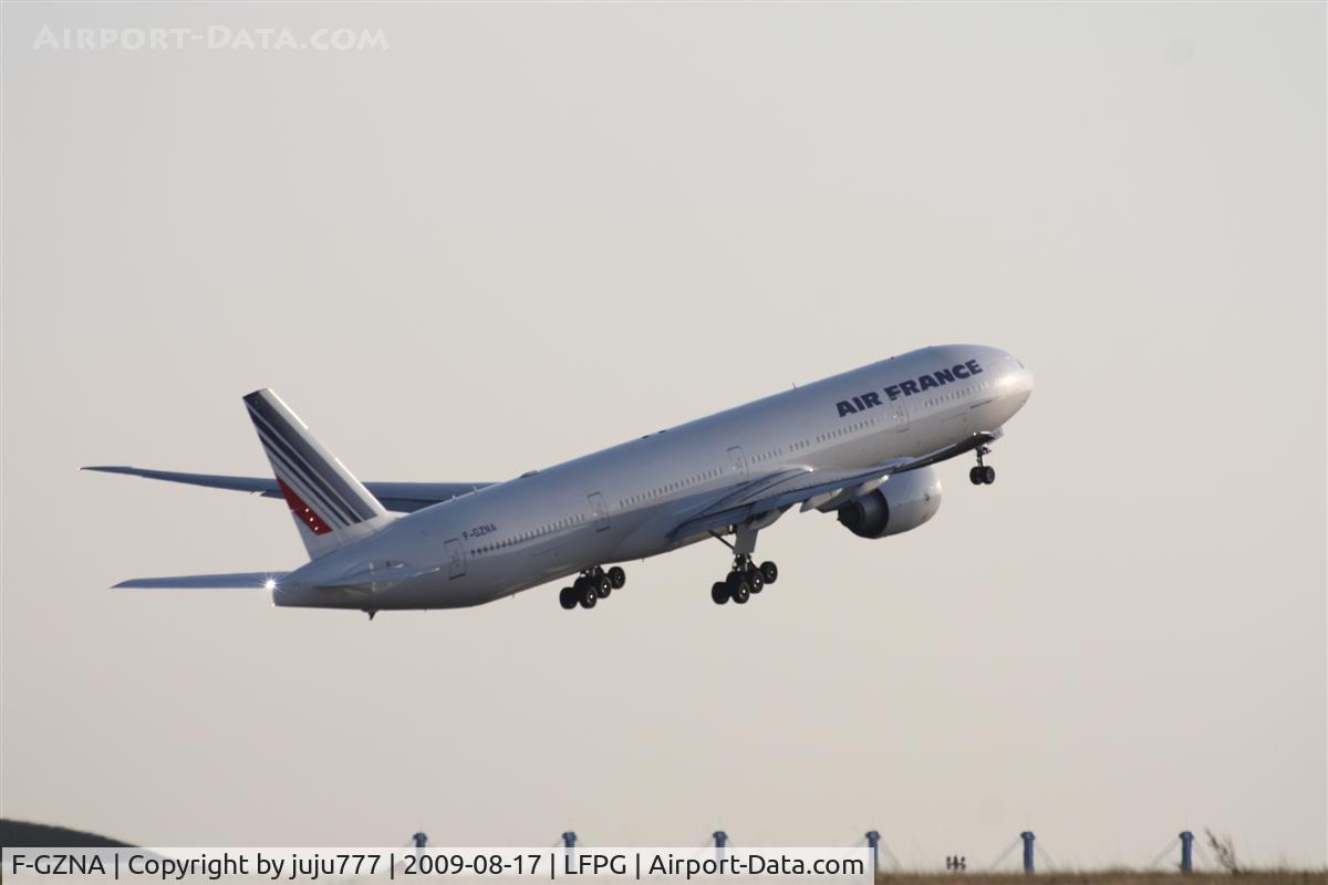 F-GZNA, 2007 Boeing 777-328/ER C/N 35297, on take-off at CDG