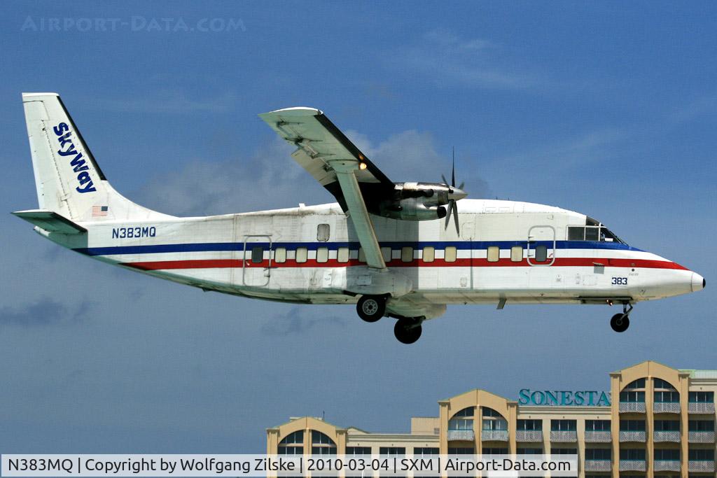 N383MQ, 1986 Short SD3-60-200 C/N SH3706, visitor
