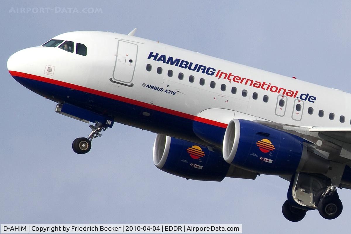 D-AHIM, 2009 Airbus A319-112 C/N 3818, gear up