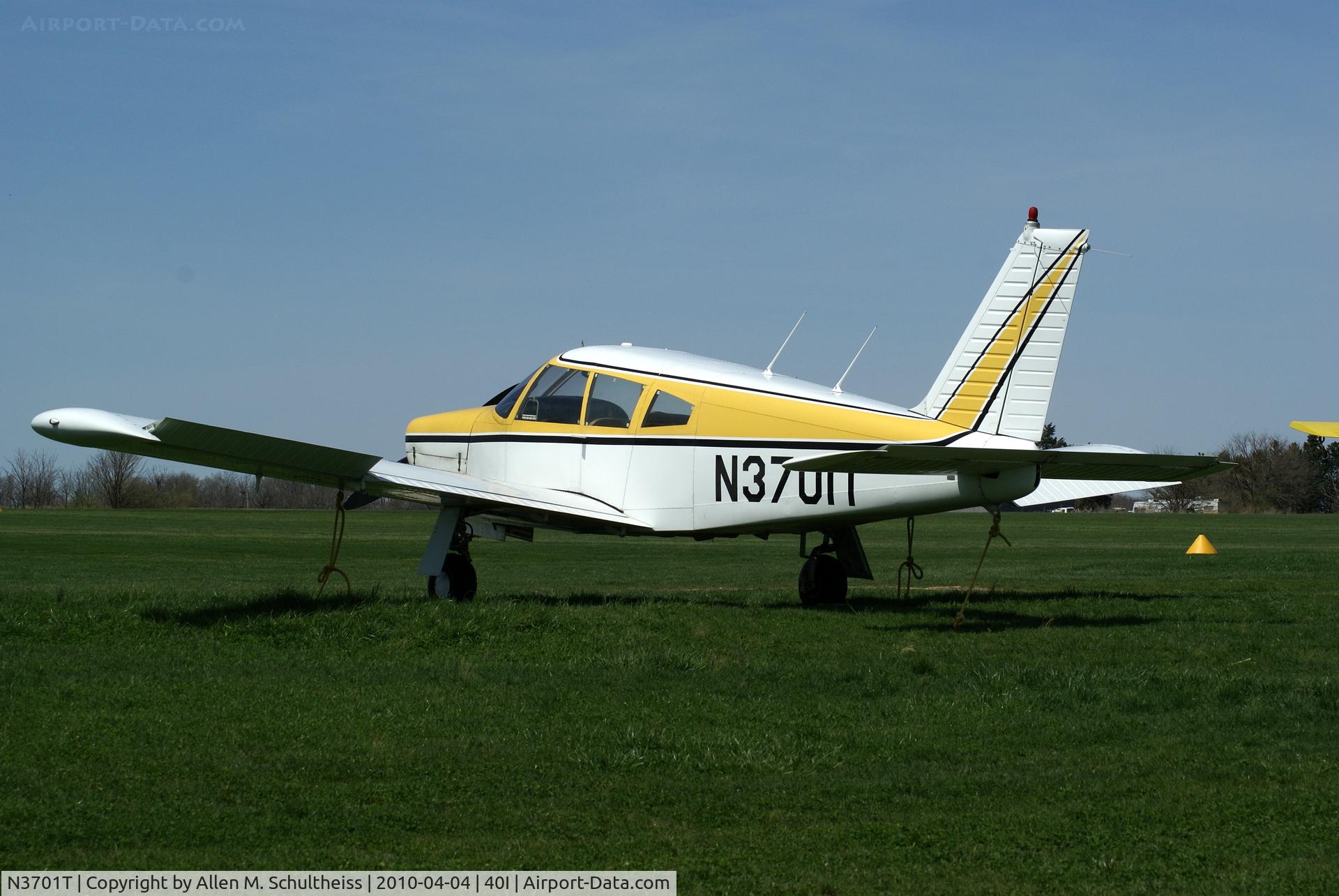N3701T, 1967 Piper PA-28R-180 Cherokee Arrow C/N 28R-30005, 1967 PA-28R-180