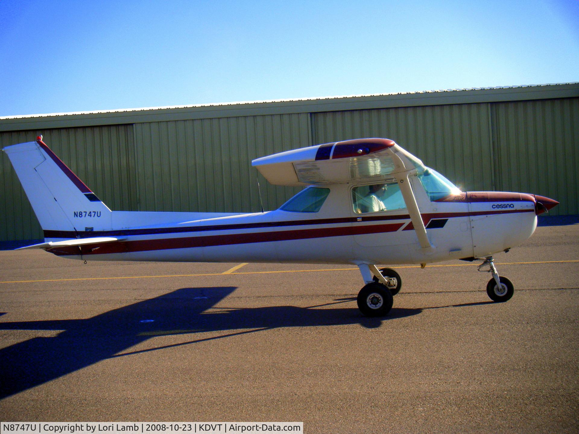 N8747U, 1976 Cessna 150M C/N 15077978, Cessna 150