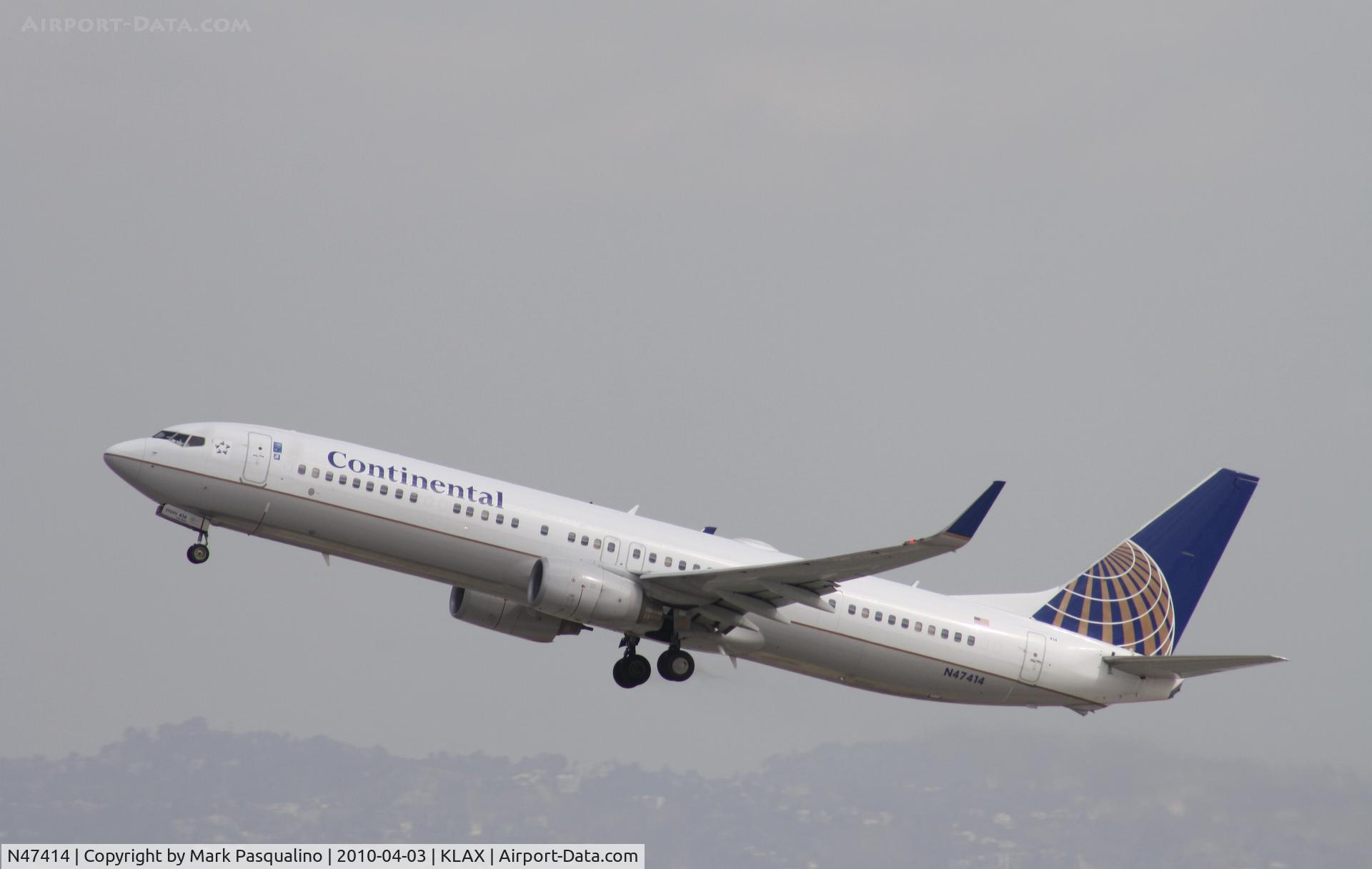 N47414, 2008 Boeing 737-924/ER C/N 32827, Boeing 737-900ER