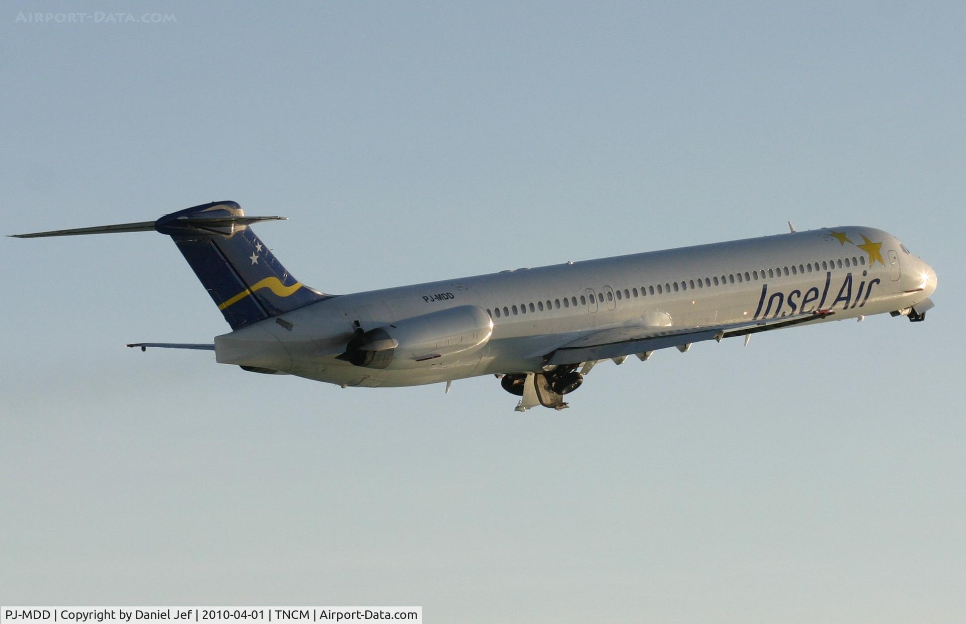 PJ-MDD, 1990 McDonnell Douglas MD-82 (DC-9-82) C/N 49972, A close up of Insel AIr PJ-MDD departing TNCM runway 28
