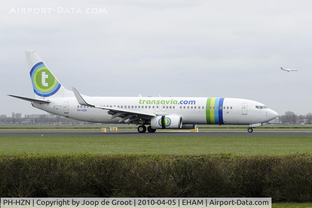 PH-HZN, 2004 Boeing 737-8K2 C/N 32943, local Transavia Boeing