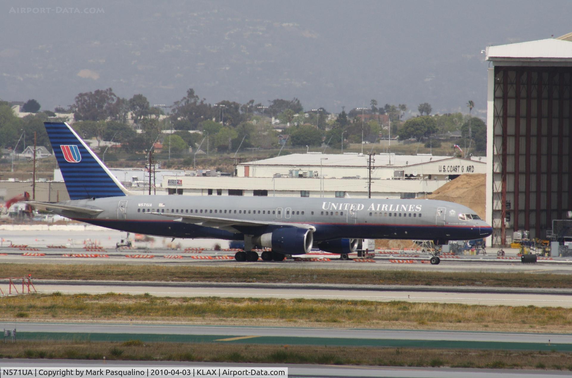 N571UA, 1992 Boeing 757-222 C/N 26681, Boeing 757-200