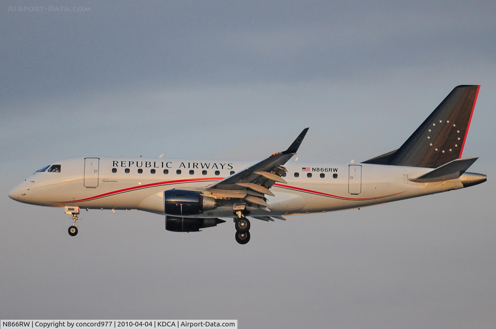 N866RW, 2006 Embraer 170SU (ERJ-170-100SU) C/N 17000129, Seen at KDCA on 4/4/2010.