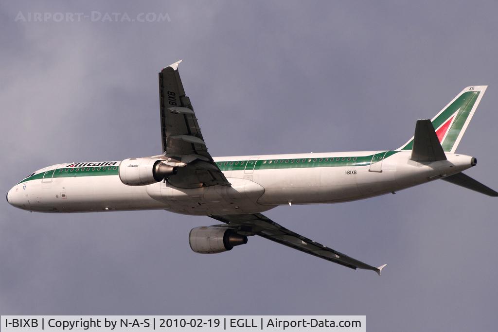 I-BIXB, 1995 Airbus A321-112 C/N 524, Departing 27L