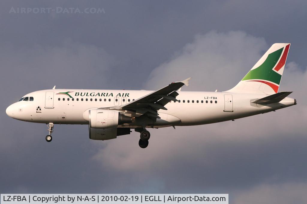 LZ-FBA, 2008 Airbus A319-112 C/N 3564, Arriving on 27L, From Bedfont FC