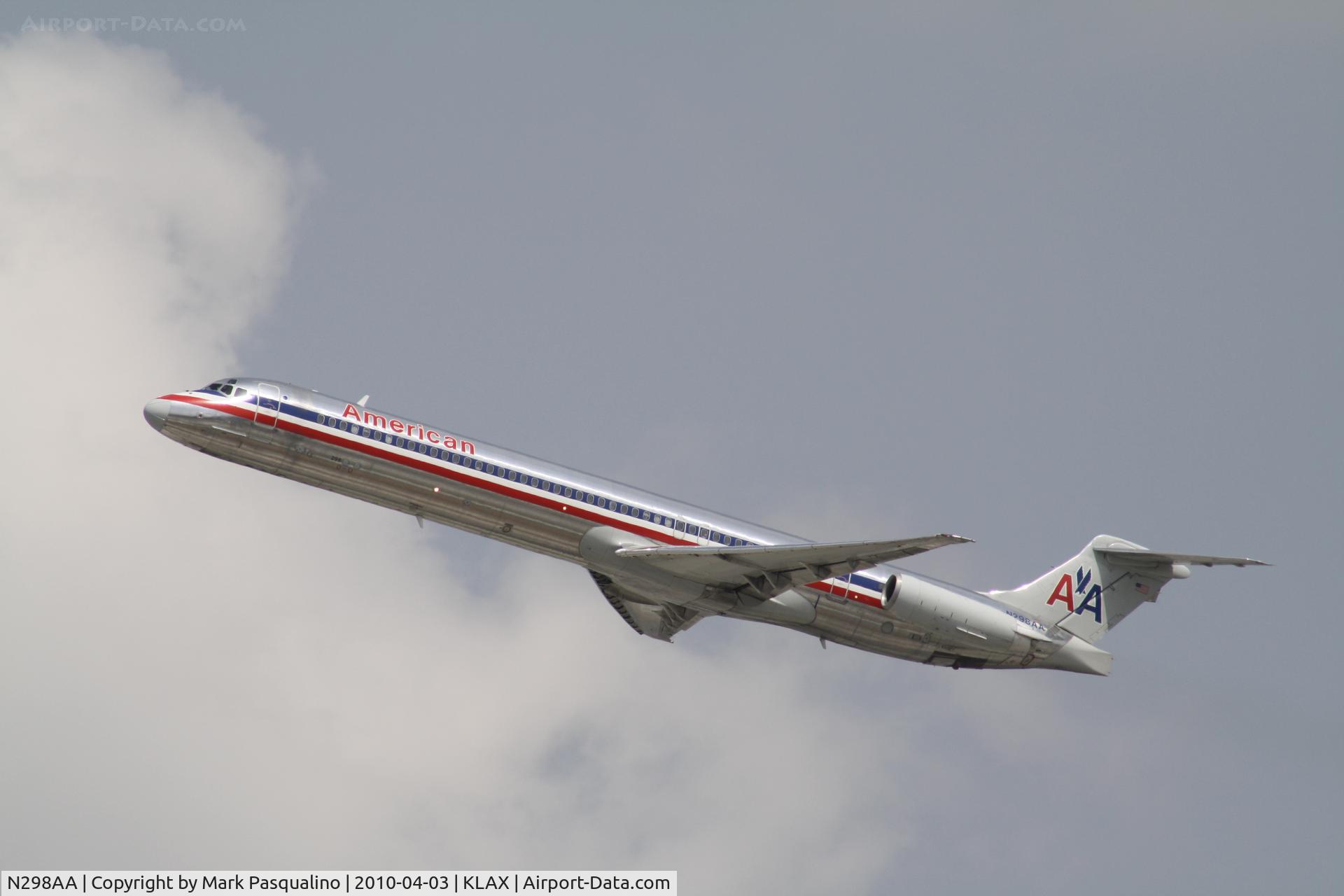 N298AA, 1985 McDonnell Douglas MD-82 (DC-9-82) C/N 49310, MD-82