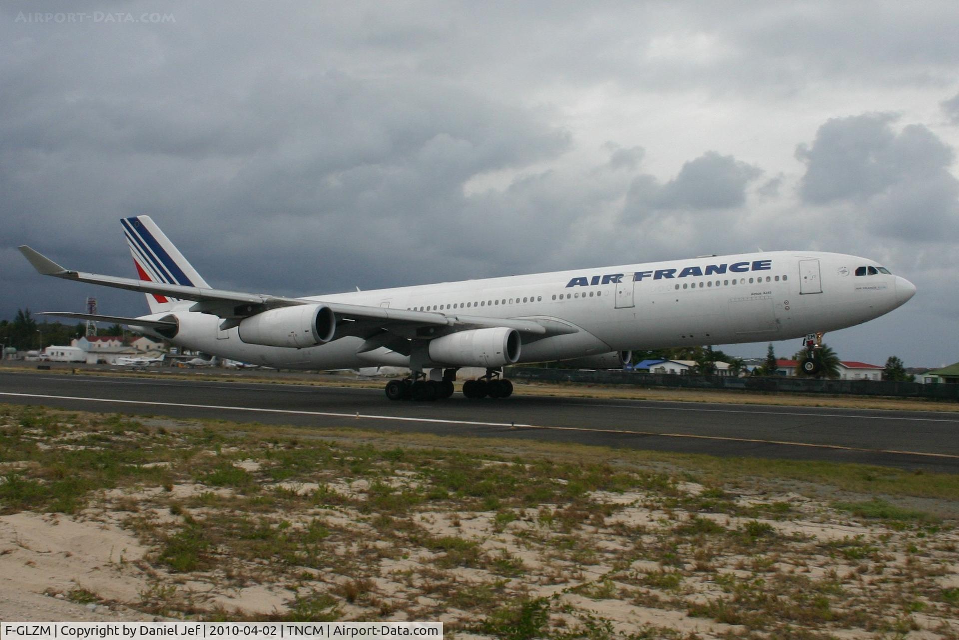 F-GLZM, 1998 Airbus A340-313X C/N 237, Air France F-GLZM departing TNCM runway 10
