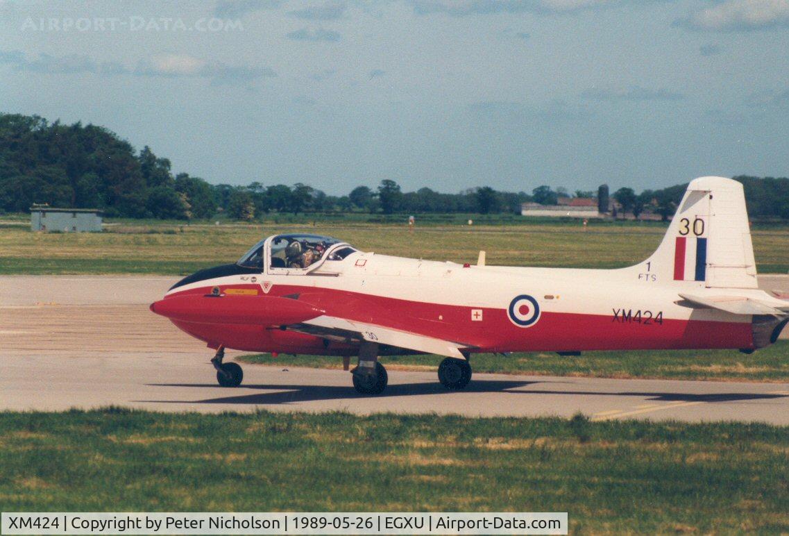 XM424, 1960 Hunting P-84 Jet Provost T.3A C/N PAC/W/9231, Jet Provost T.3A of 1 Flying Training School at RAF Linton-on-Ouse in May 1989.