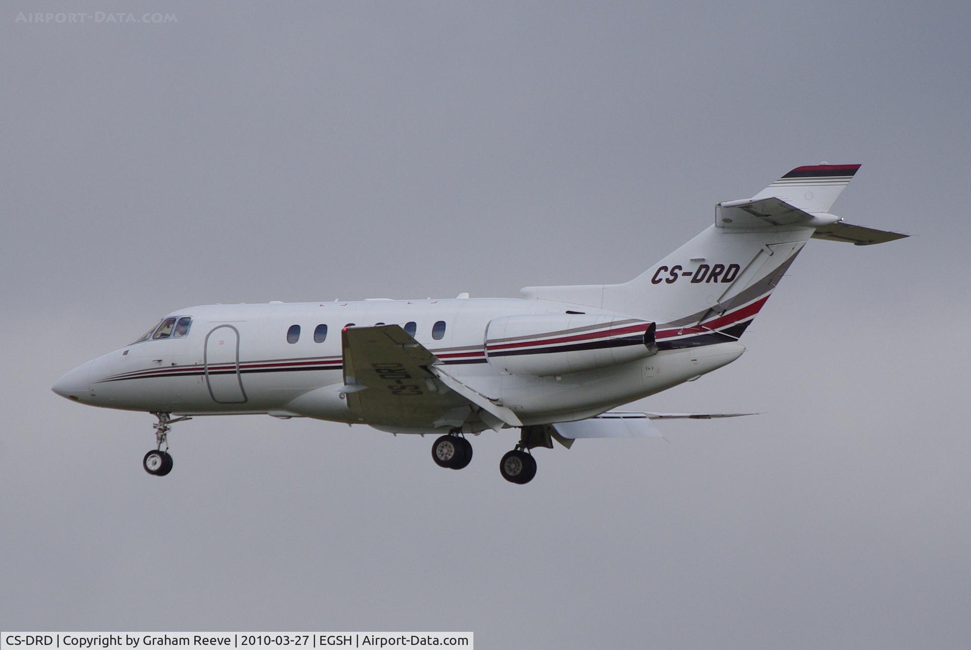 CS-DRD, 2005 Raytheon Hawker 800XP C/N 258721, On final approach to Norwich.