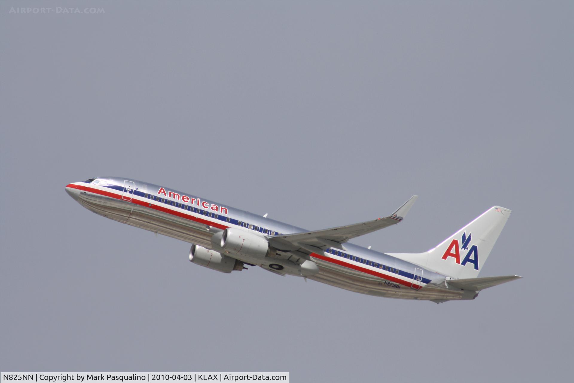 N825NN, 2010 Boeing 737-823 C/N 31087, Boeing 737-800