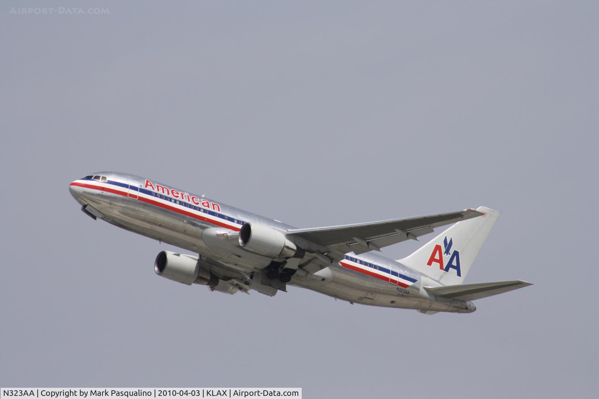 N323AA, Boeing 767-223 C/N 22324, Boeing 767-200