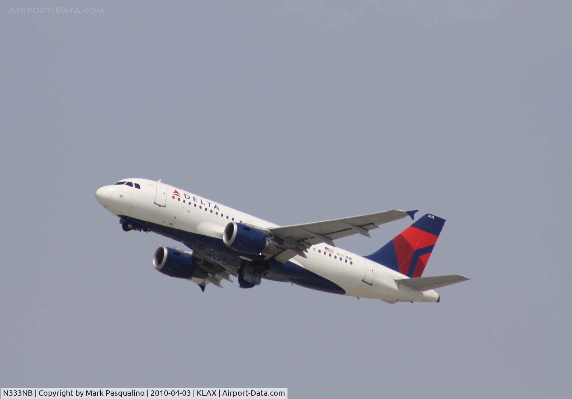 N333NB, 2001 Airbus A319-114 C/N 1582, Airbus A319