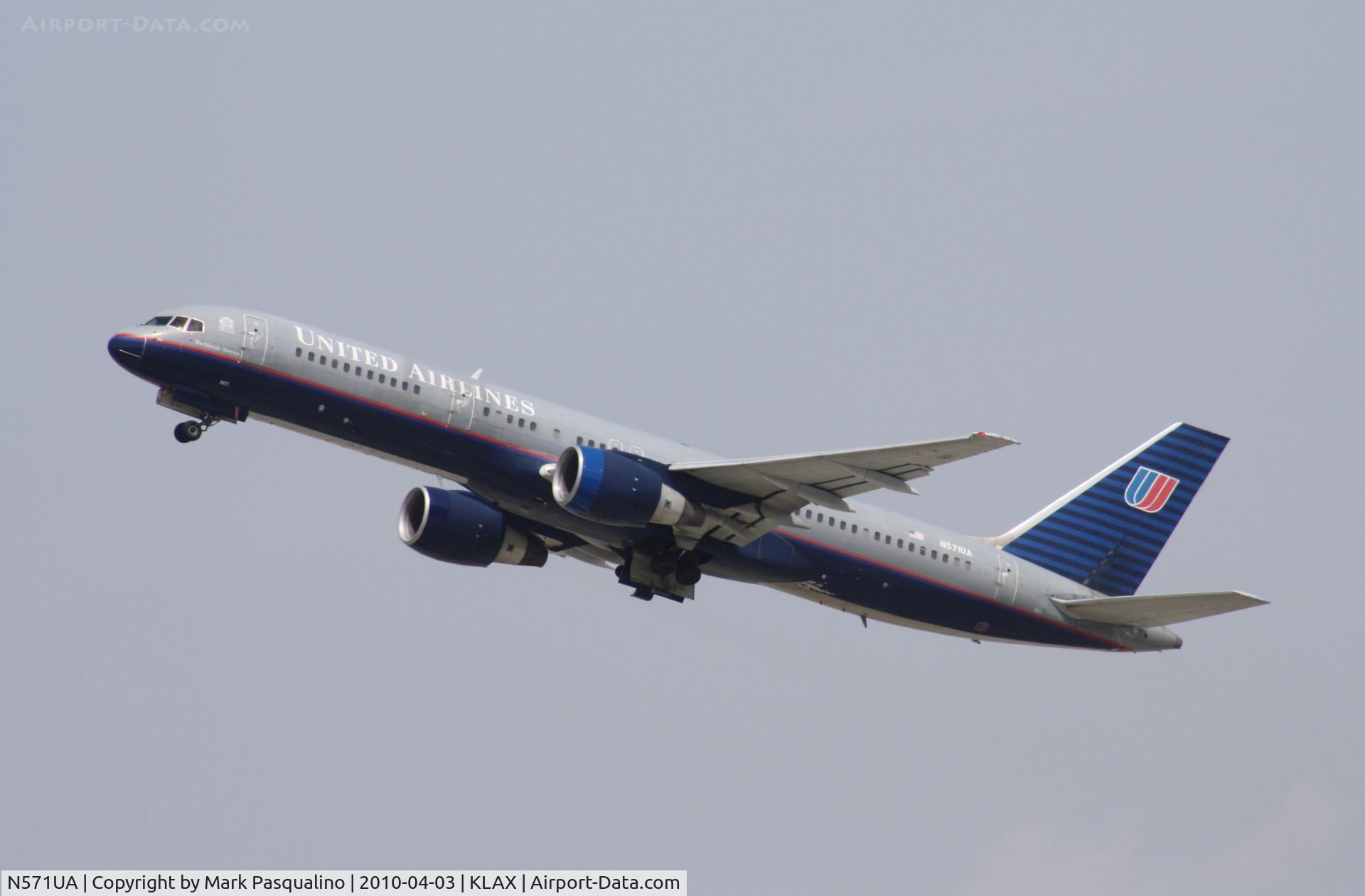 N571UA, 1992 Boeing 757-222 C/N 26681, Boeing 757-200