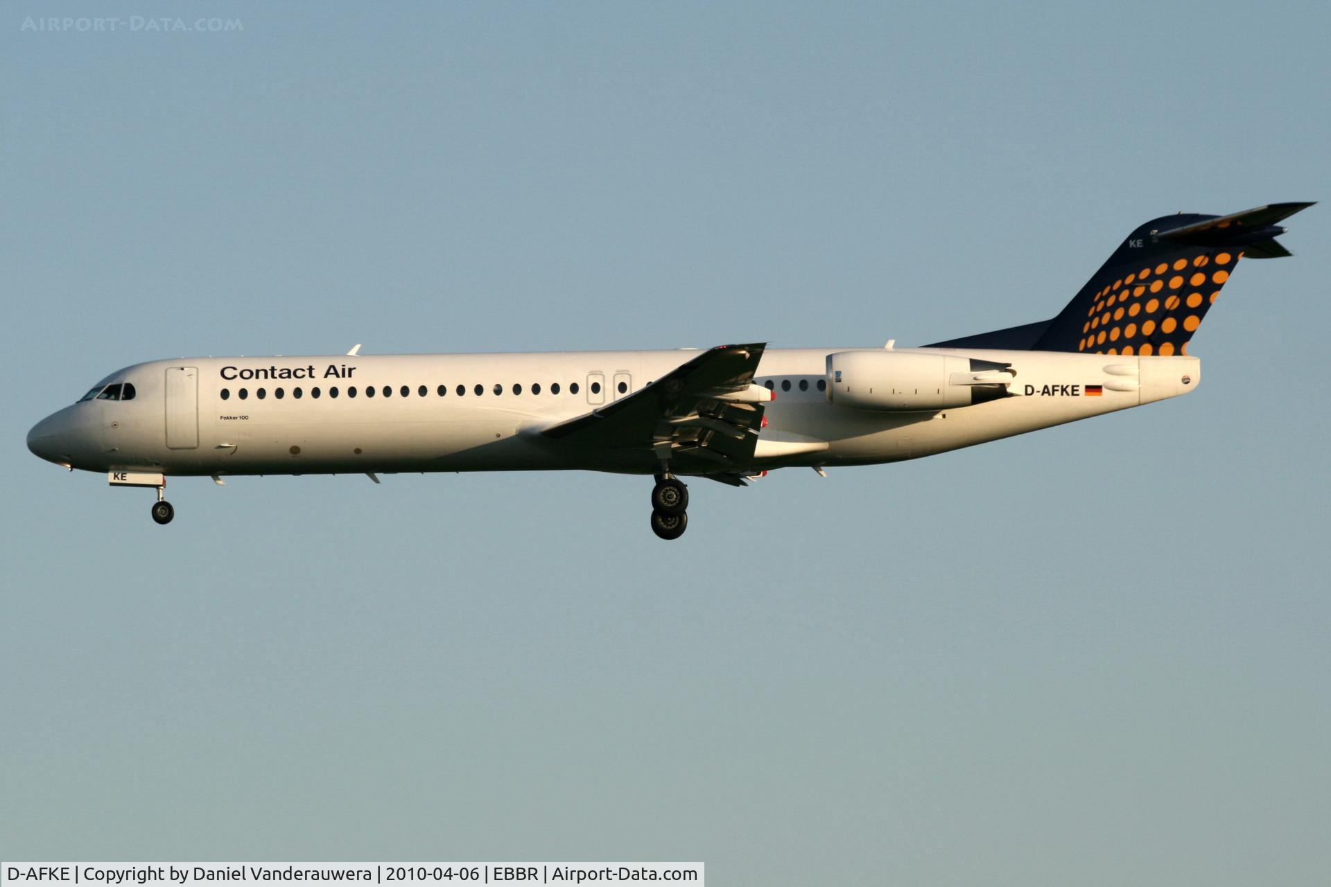 D-AFKE, 1995 Fokker 100 (F-28-0100) C/N 11505, Arrival of flight LH4630 to RWY 25L