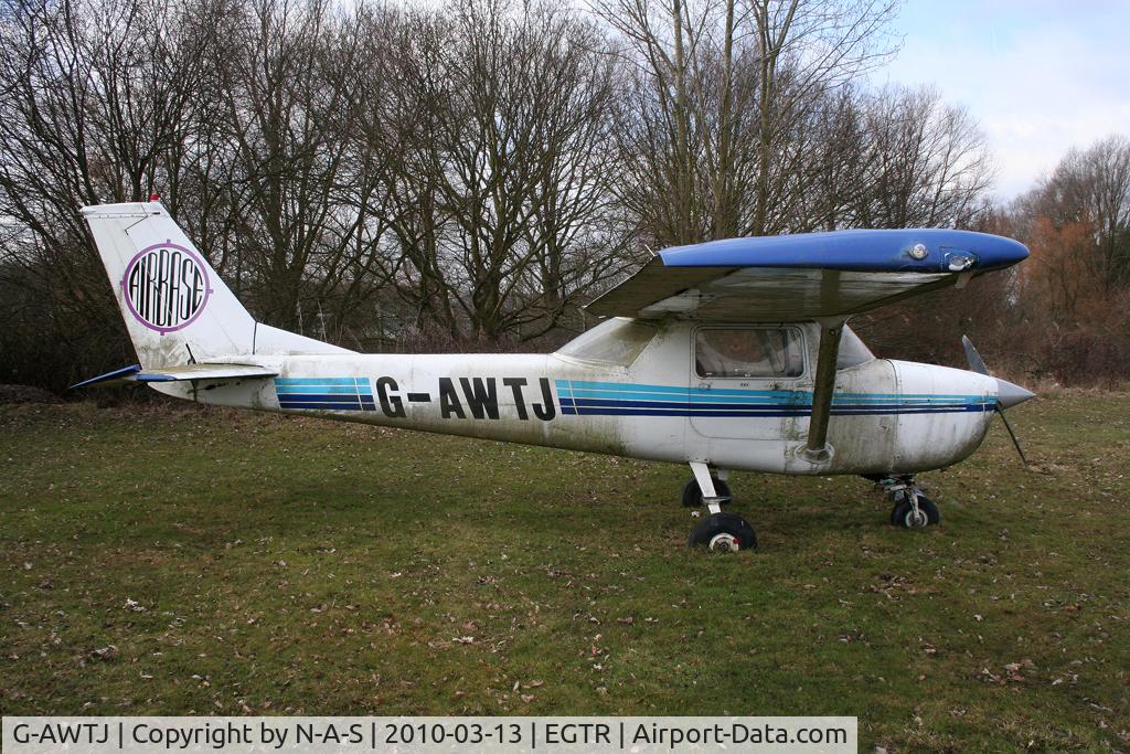 G-AWTJ, 1968 Reims F150J C/N 0419, Stored and unloved