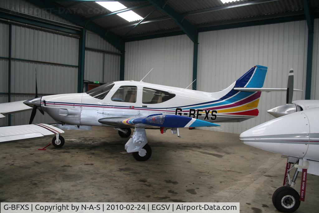 G-BFXS, 1977 Rockwell Commander 114 C/N 14271, Based and very colourfull!