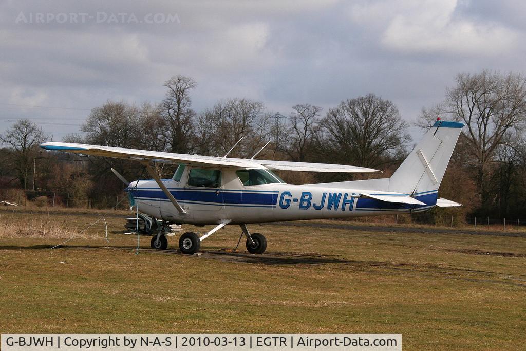 G-BJWH, 1982 Reims F152 C/N 1919, Based