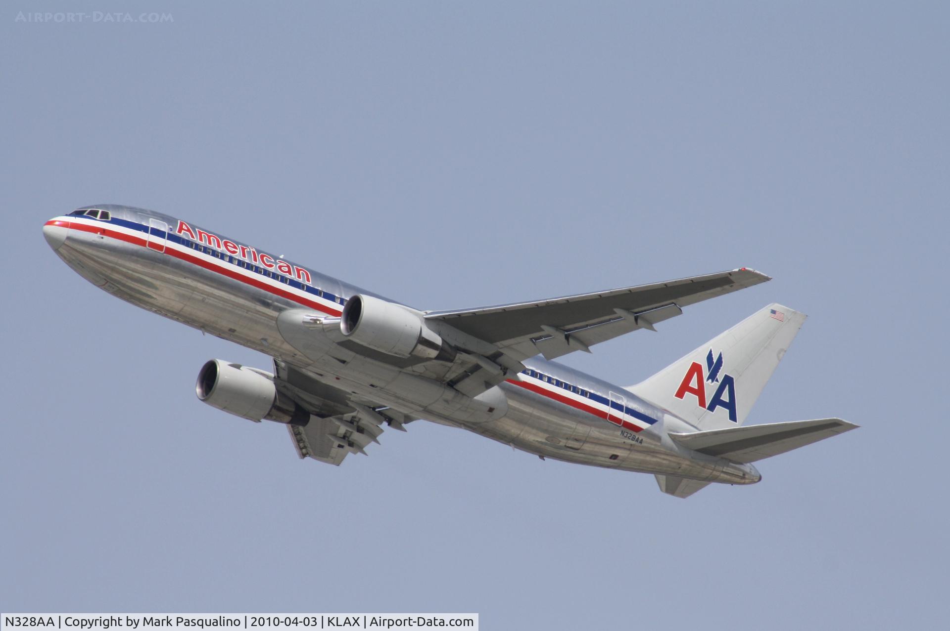 N328AA, 1986 Boeing 767-223 C/N 22328, Boeing 767-200