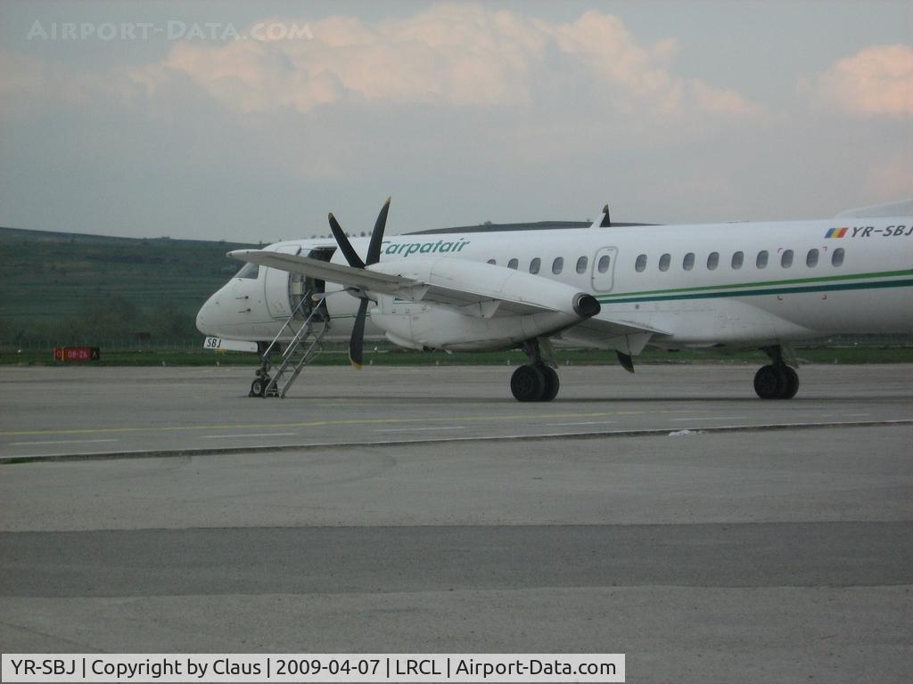 YR-SBJ, 1995 Saab 2000 C/N 2000-018, Ready for boarding . CFR team , will go to Iasi