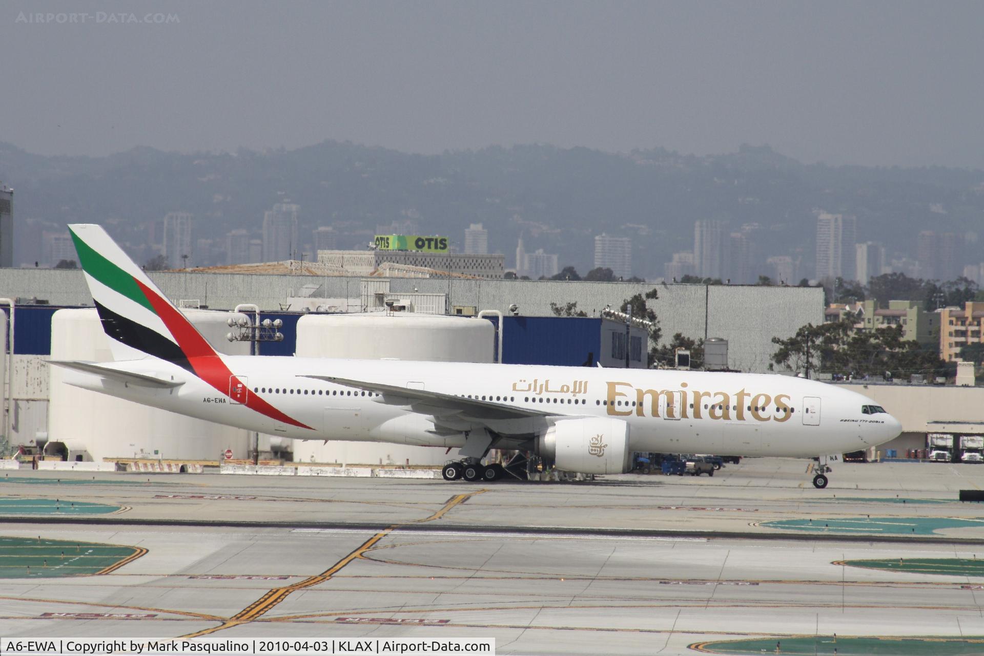 A6-EWA, 2007 Boeing 777-21H/LR C/N 35572, Boeing 777-200
