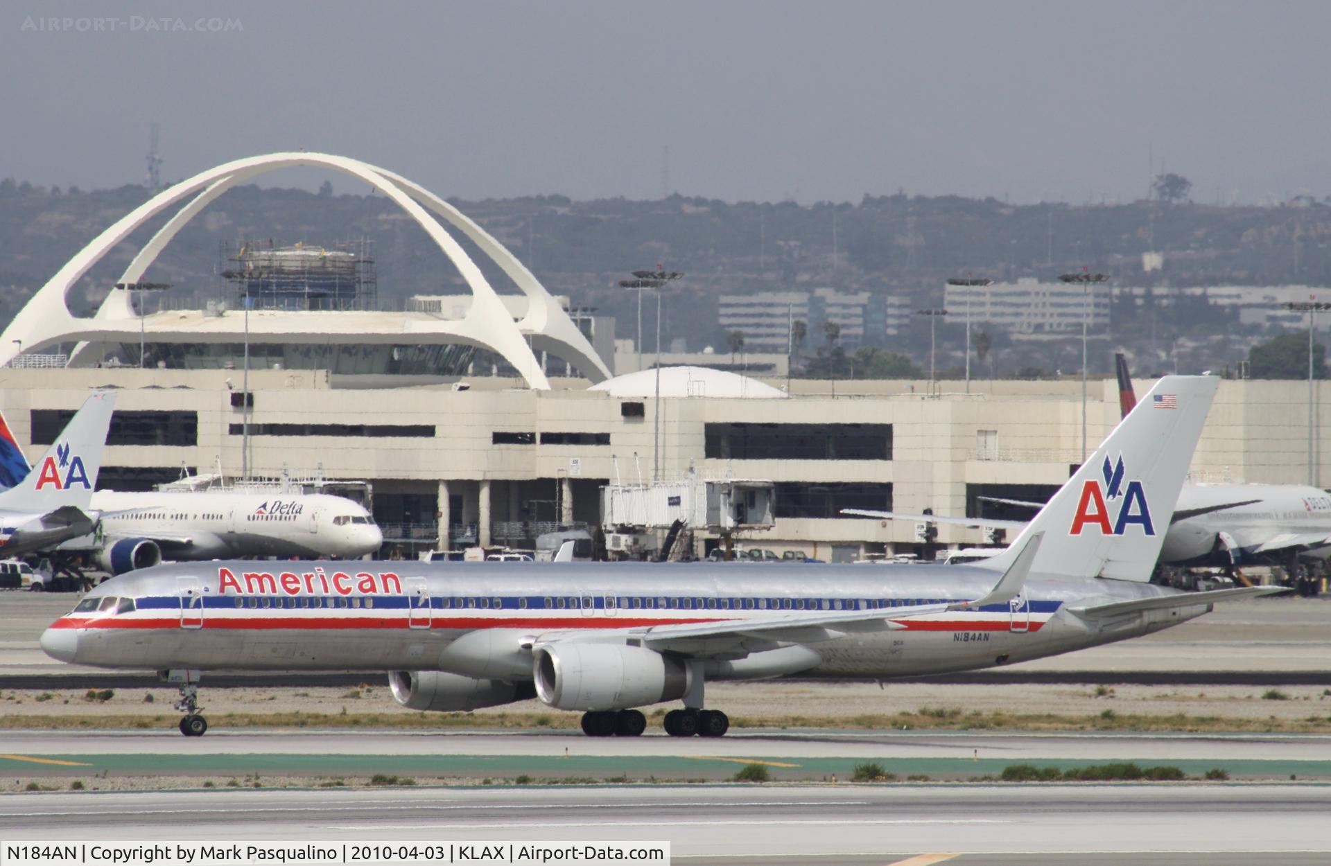 N184AN, 1999 Boeing 757-223 C/N 29594, Boeing 757-200