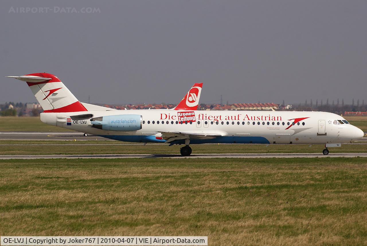 OE-LVJ, 1991 Fokker 100 (F-28-0100) C/N 11359, Austrian arrows Fokker F-100