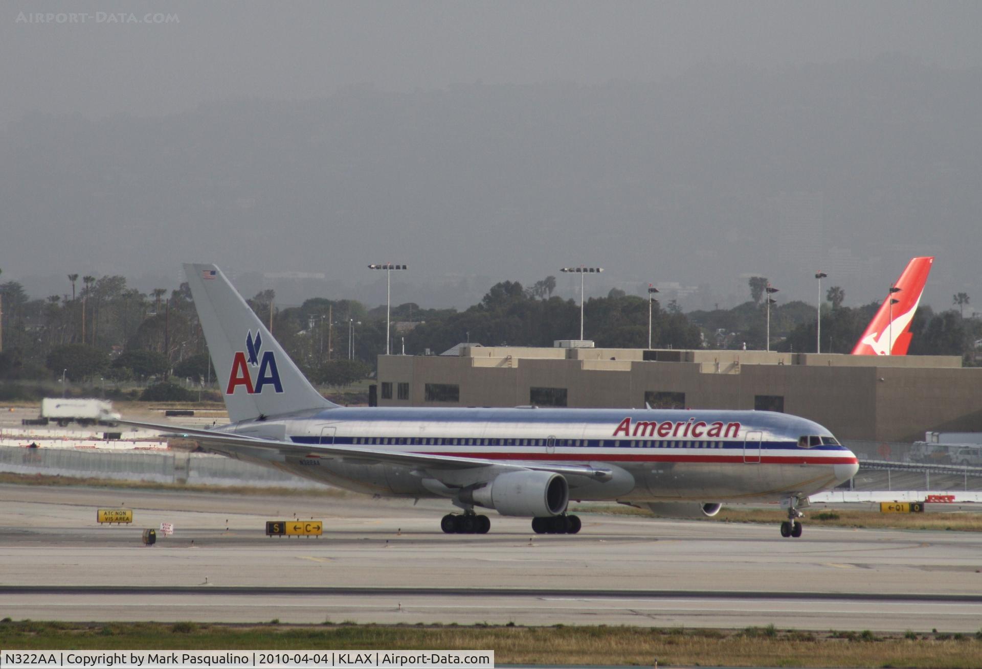 N322AA, 1986 Boeing 767-223 C/N 22323, Boeing 767-200