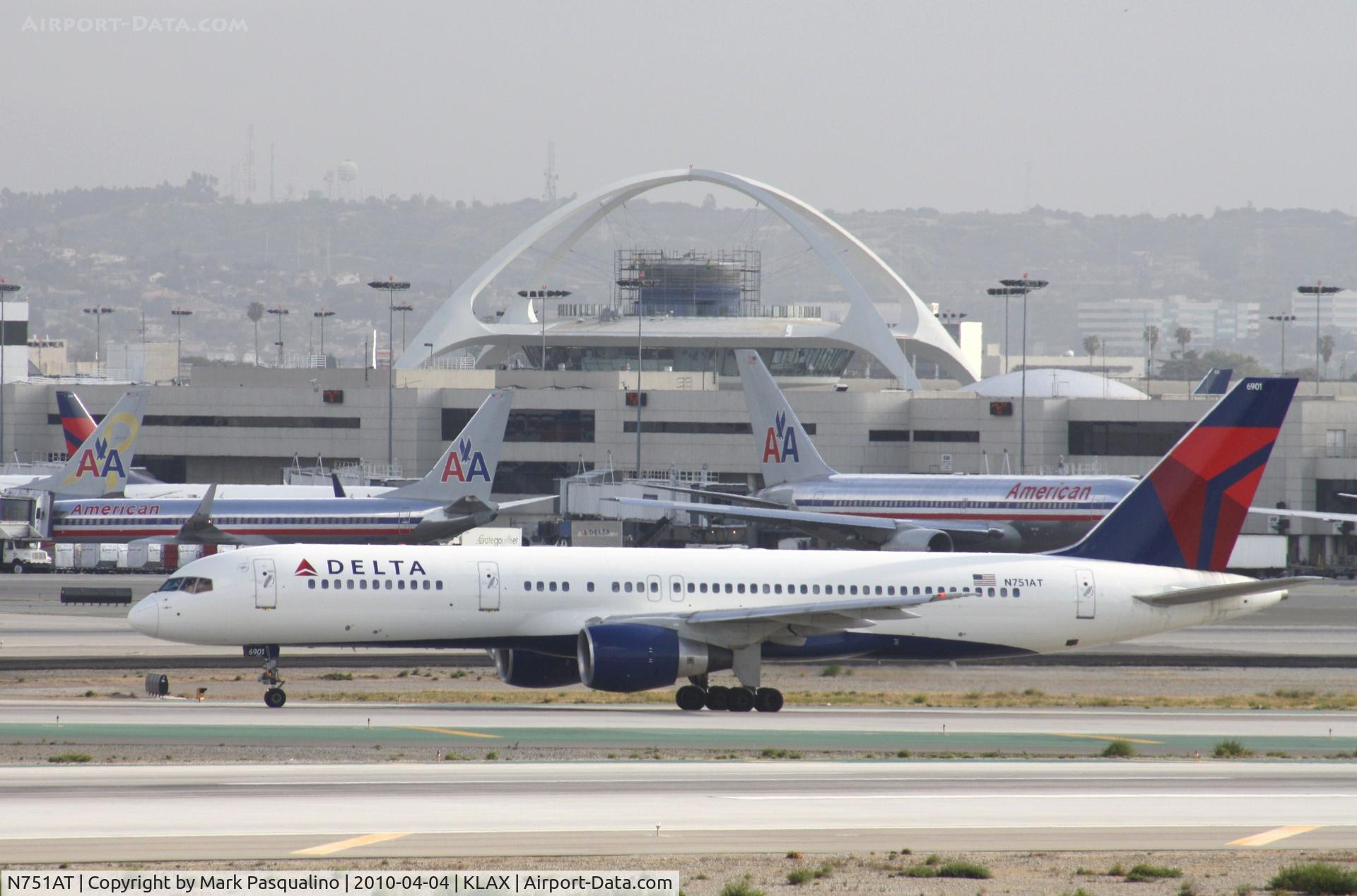 N751AT, 1984 Boeing 757-212 C/N 23125, Boeing 757-200