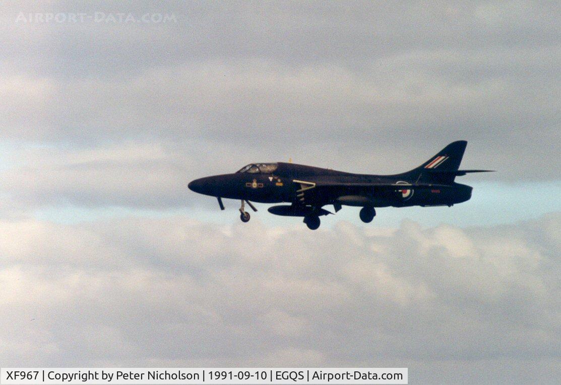 XF967, 1956 Hawker Hunter T.8B C/N HABL-003122, Hunter T.8B of 237 Operational Conversion Unit on final approach to Runway 23 at RAF Lossiemouth in September 1991.