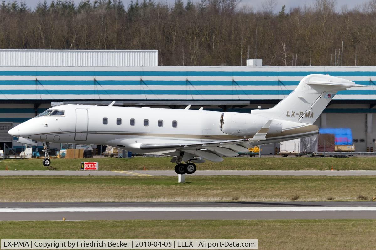 LX-PMA, 2006 Bombardier Challenger 300 (BD-100-1A10) C/N 20097, about to touchdown