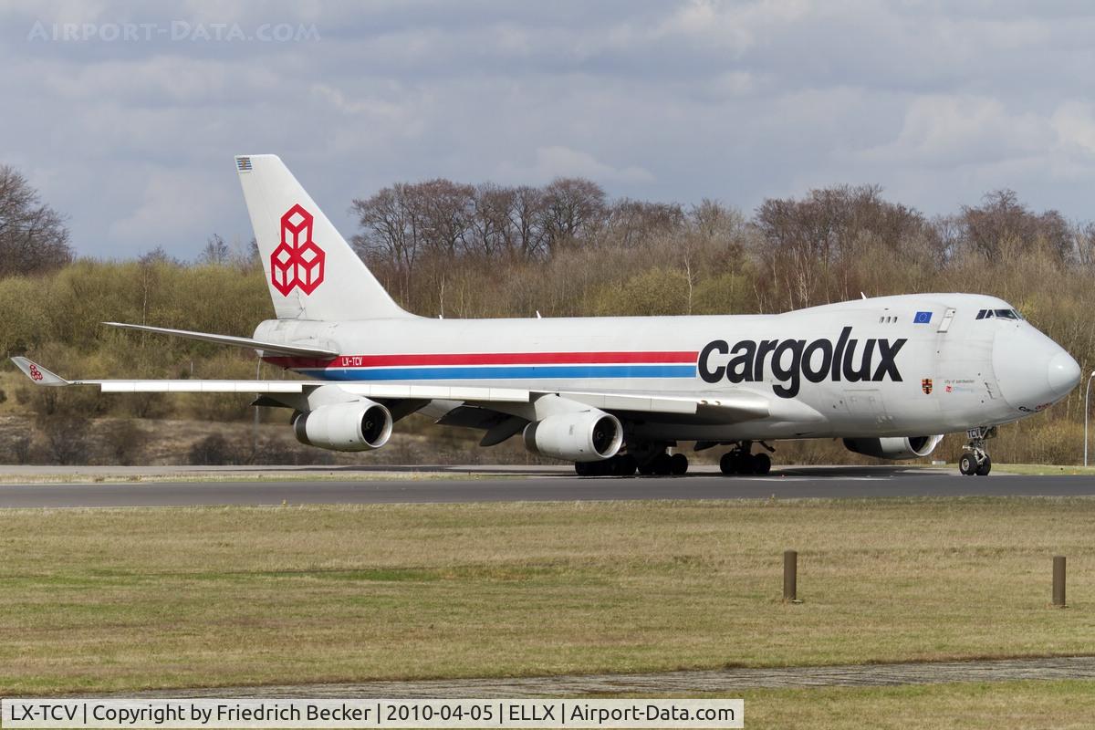 LX-TCV, 2002 Boeing 747-4R7F/SCD C/N 30401, line up for departure