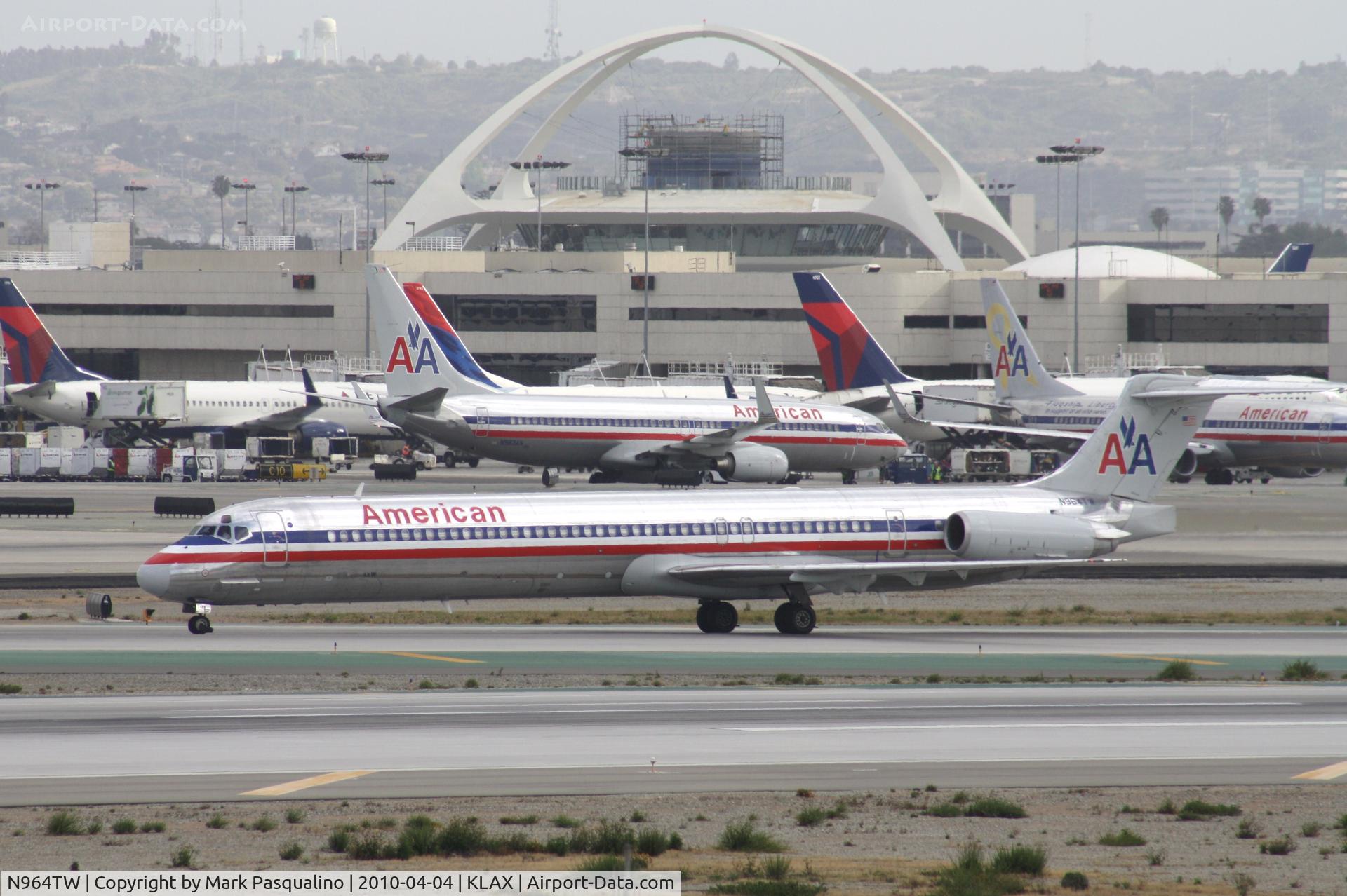 N964TW, 1999 McDonnell Douglas MD-83 (DC-9-83) C/N 53614, MD-83