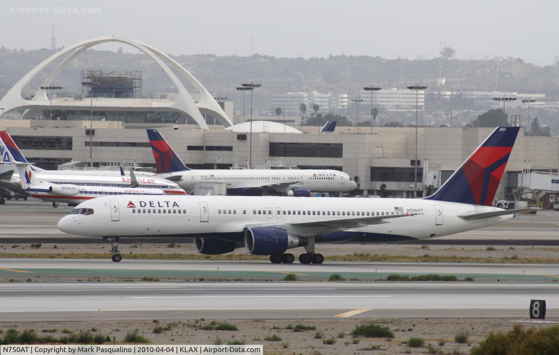 N750AT, 1984 Boeing 757-212 C/N 23126, Boeing 757-200