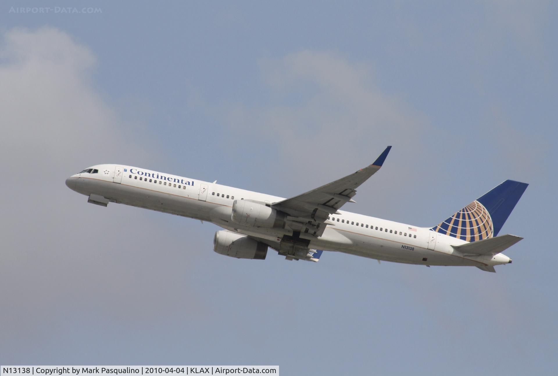 N13138, 1999 Boeing 757-224 C/N 30351, Boeing 757-200