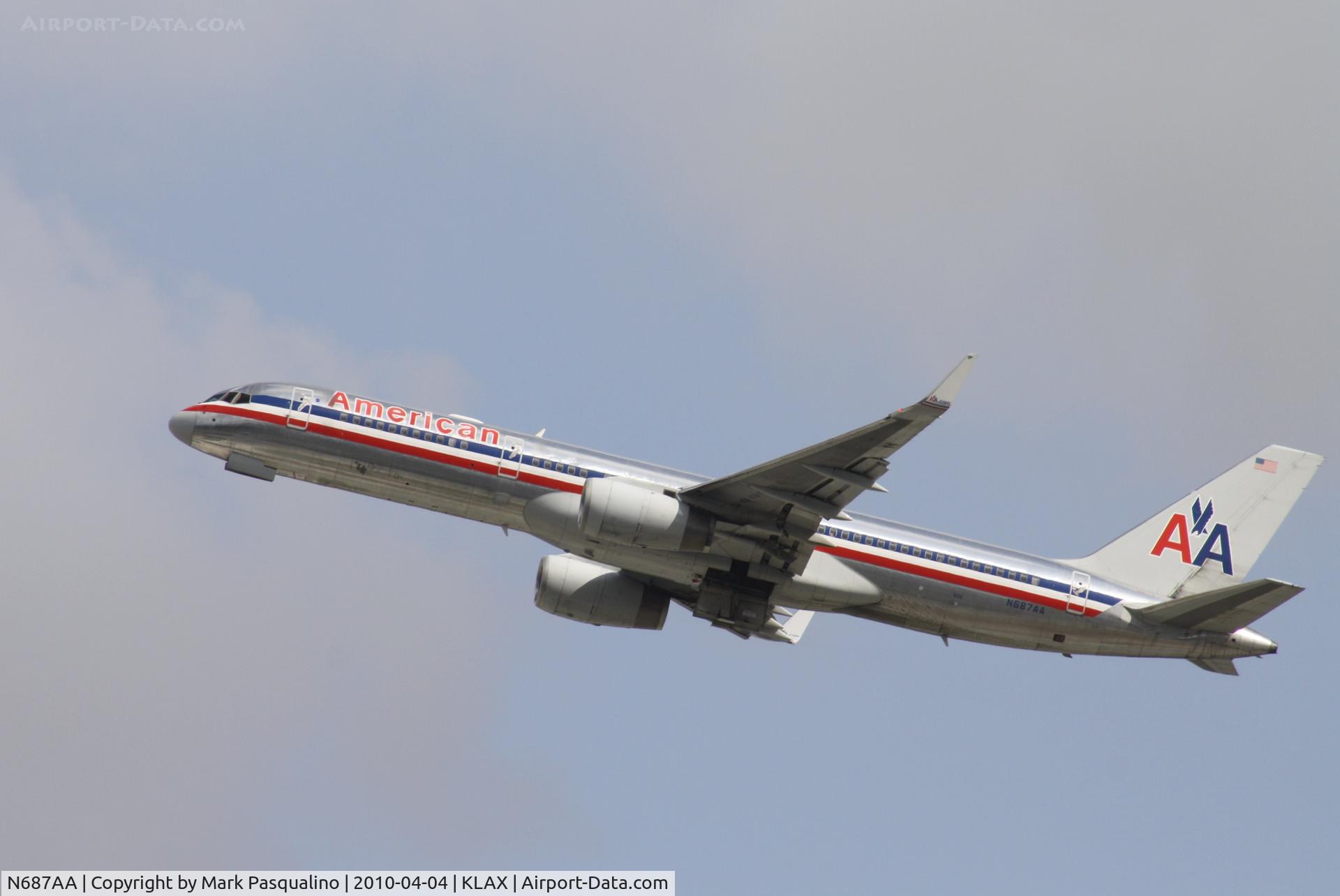 N687AA, 1993 Boeing 757-223 C/N 25695, Boeing 757-200