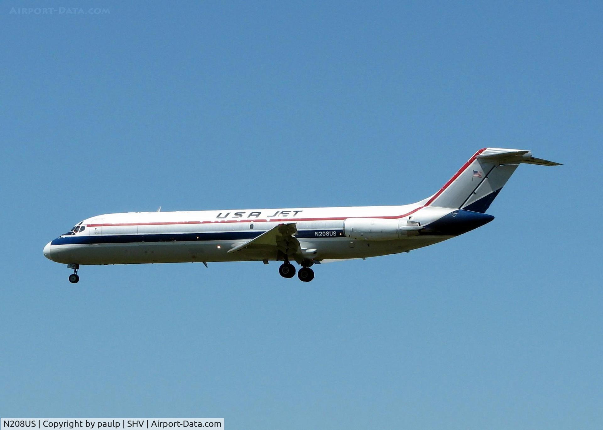 N208US, 1968 Douglas DC-9-32F C/N 47220, Landing on 23 at Shreveport Regional.