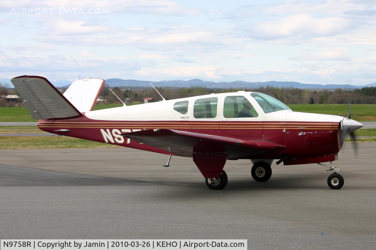 N9758R, 1960 Beech M35 Bonanza C/N D-6304, Stopping in to pick up some competitively-priced fuel.
